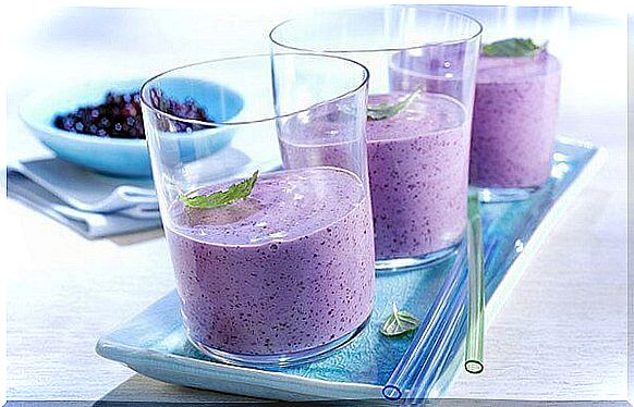 Blueberry smoothies