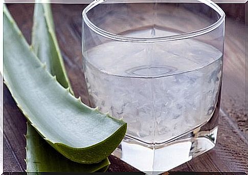 Aloe vera juice controls blood sugar.