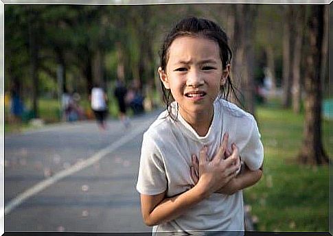 A young girl suffering from bicuspid aortic valve