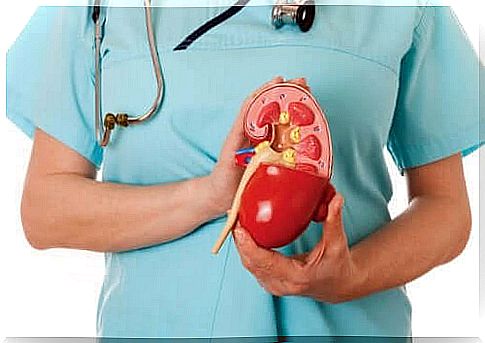 How to treat hyperchloraemic renal acidosis?